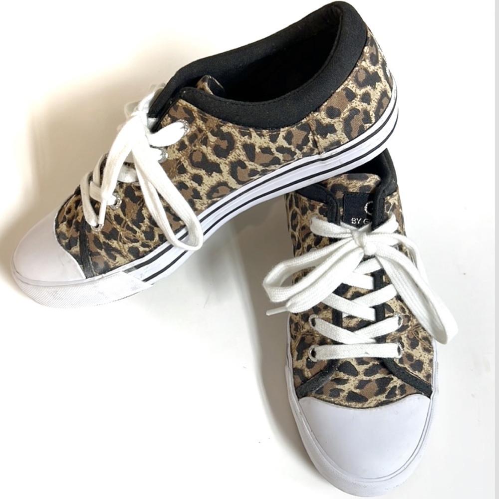 G by Guess leopard print GGOONA3 sneakers size 8